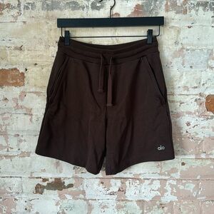 men’s brown alo shorts size S